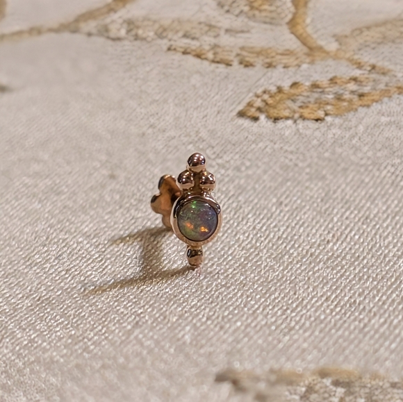 ❌SOLD ON EBAY❌Maria Tash Opal Four Ball Trinity Threaded Stud Earring Rose Gold - Picture 5 of 9